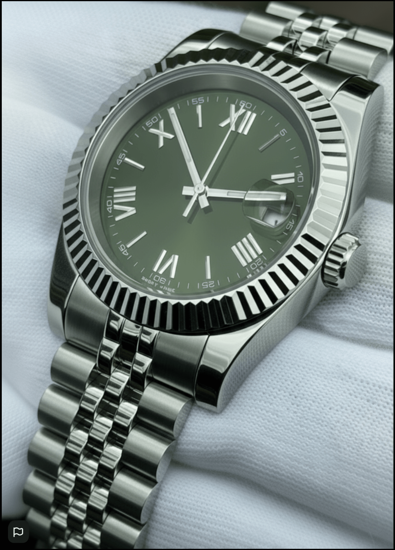 Classic Series - Green Roman Dial Steel