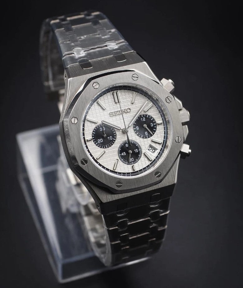 Chronograph Series - Panda Integrated