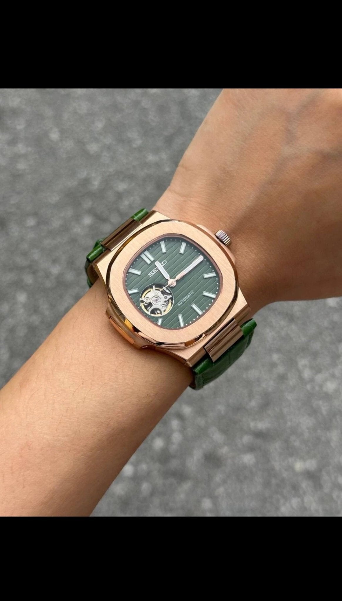 Signature Series - Rose Gold Green Leather Open Heart