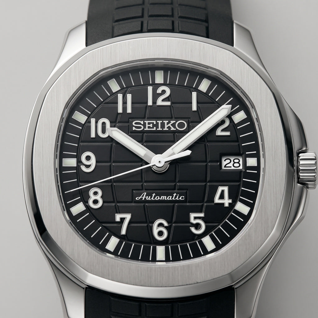 Aqua Mod – Black Dial – 41mm – Automatic – dial detail