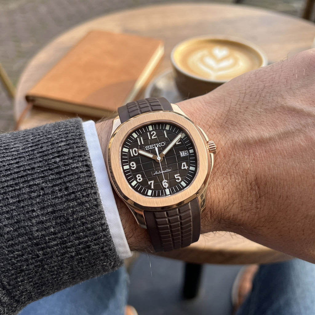 Aqua Mod – Rose Gold Black Dial – 41mm – Automatic – on-wrist view