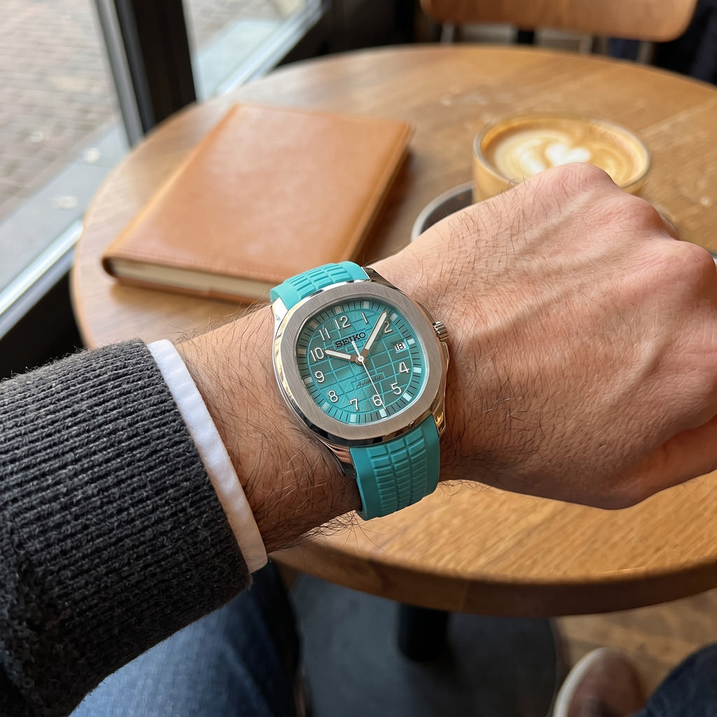 Aqua Mod – Teal Dial – 41mm – Automatic – on-wrist view
