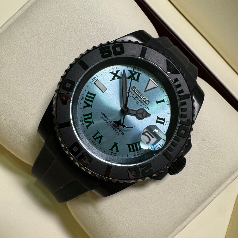 Sport Series - Black Rose Gold Ruber Strap Marinemaster Copy