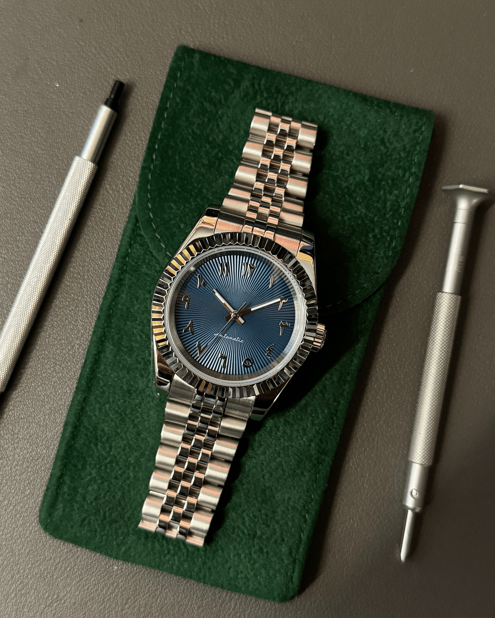 Classic Series - Darkblue Arabic Dial Steel