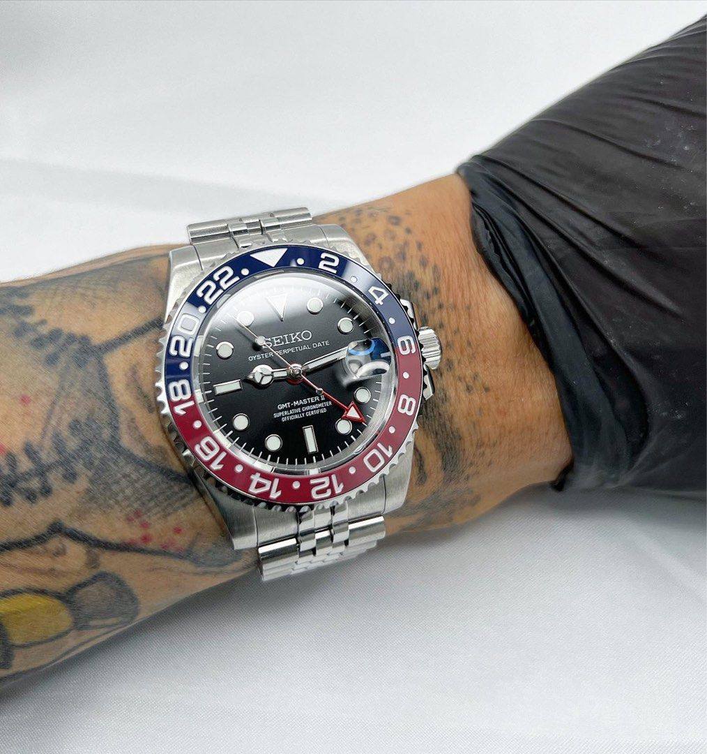 Dual Time Series - Red Blue Steel 5 Link Kopie
