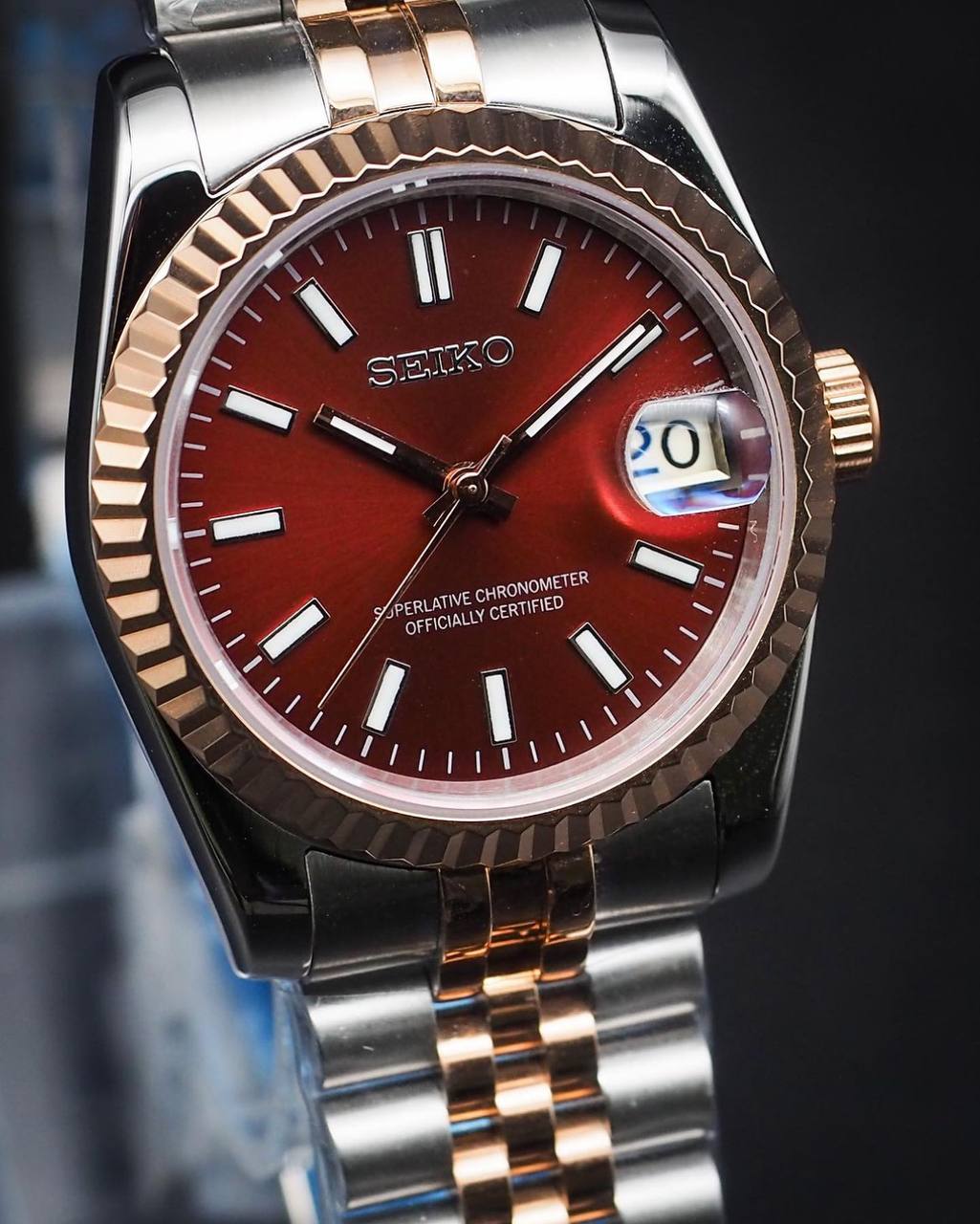 Classic Series - Red Texture Dial Steel Rose Jubliee