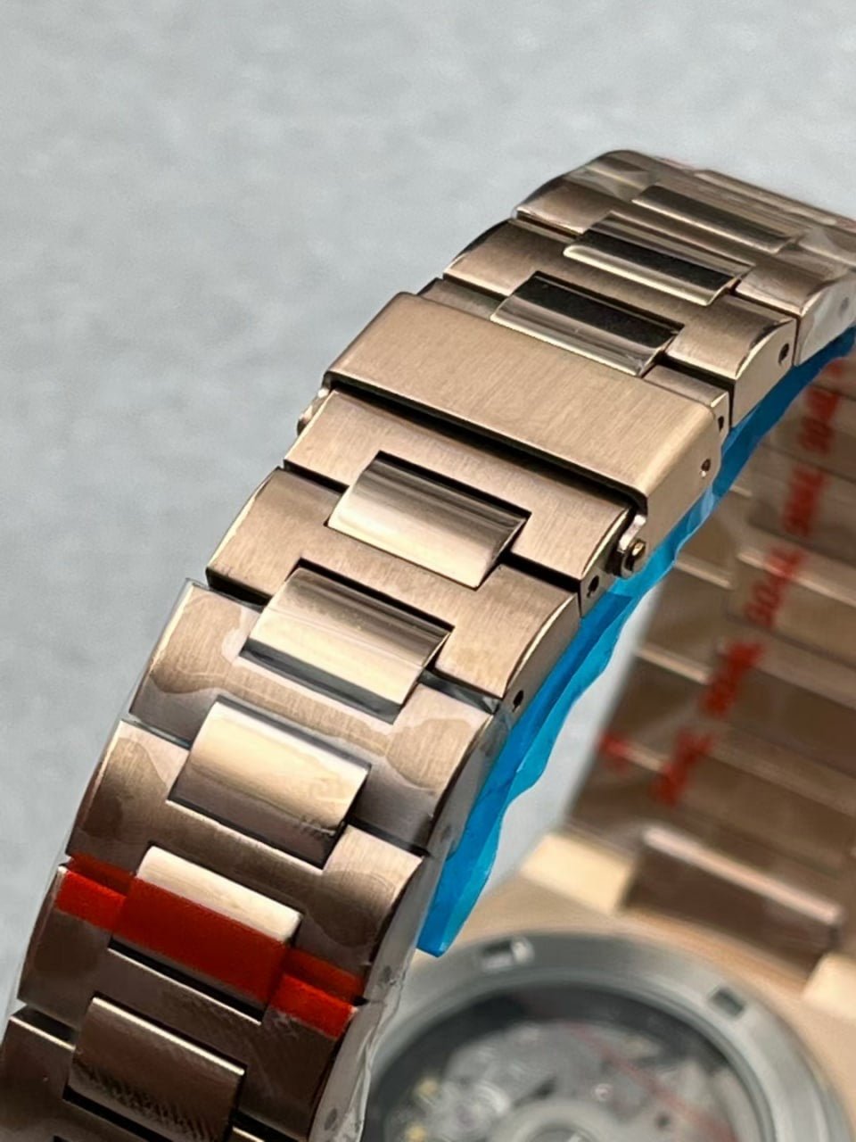 Signature Series - Rose Gold Wine Red Diamond Bezel