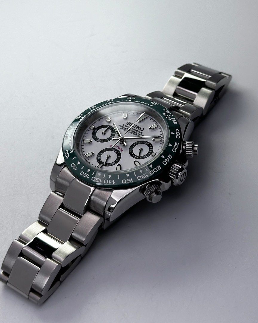 Chronograph Series - Green Bezel