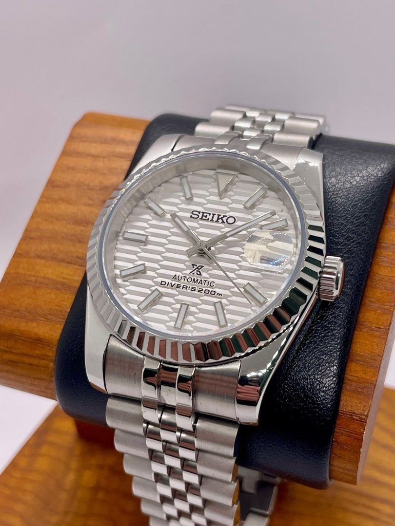 Classic Series - Olive Texture Dial Steel Jubliee