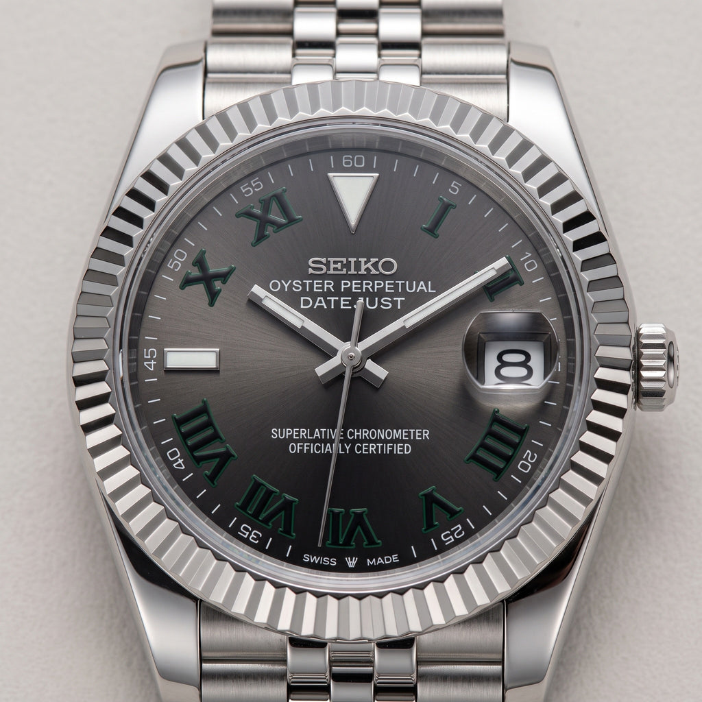 Date Mod – Steel · Green Stick Dial – Automatic – dial detail