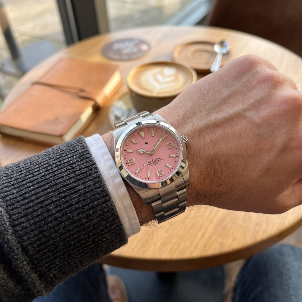 Date Mod – Steel · Pink Dial · Smooth Bezel – Automatic – on-wrist view