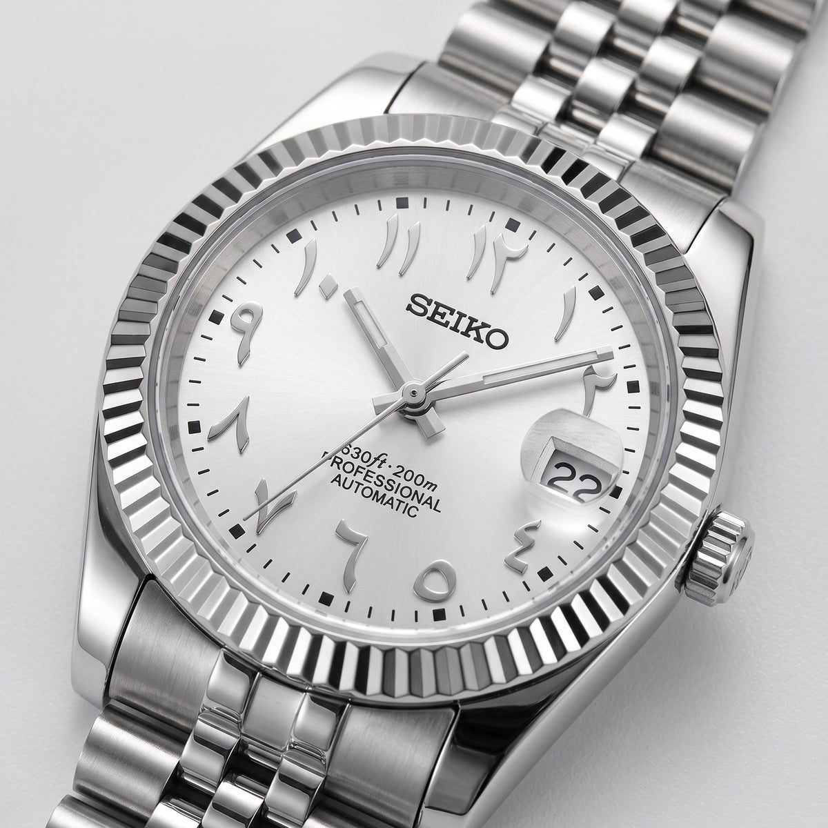 Date Mod – Steel · Silver Roman Dial II – Automatic – dial detail