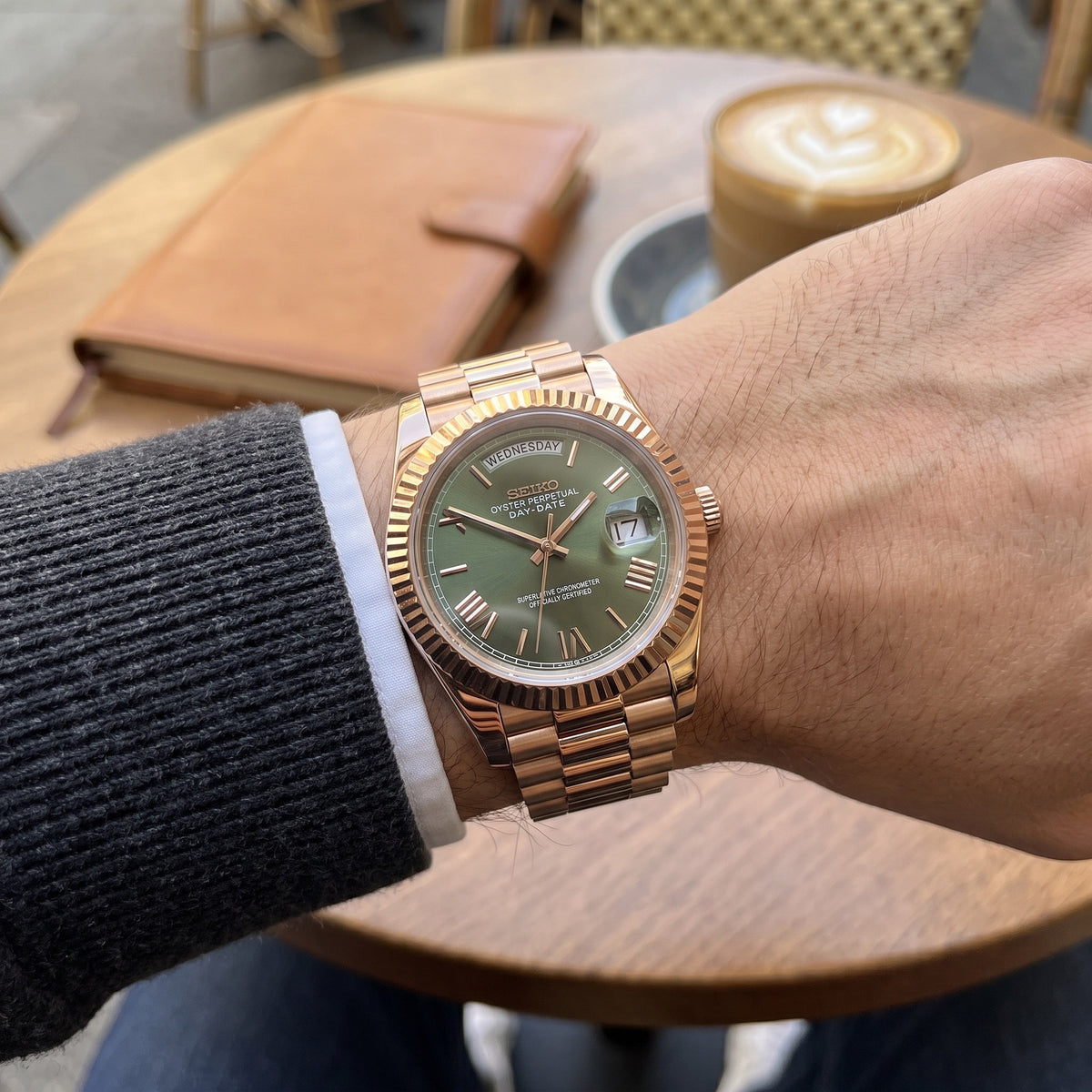 Day Mod – Rose Gold · Green Dial – 40mm – Automatic – on-wrist view