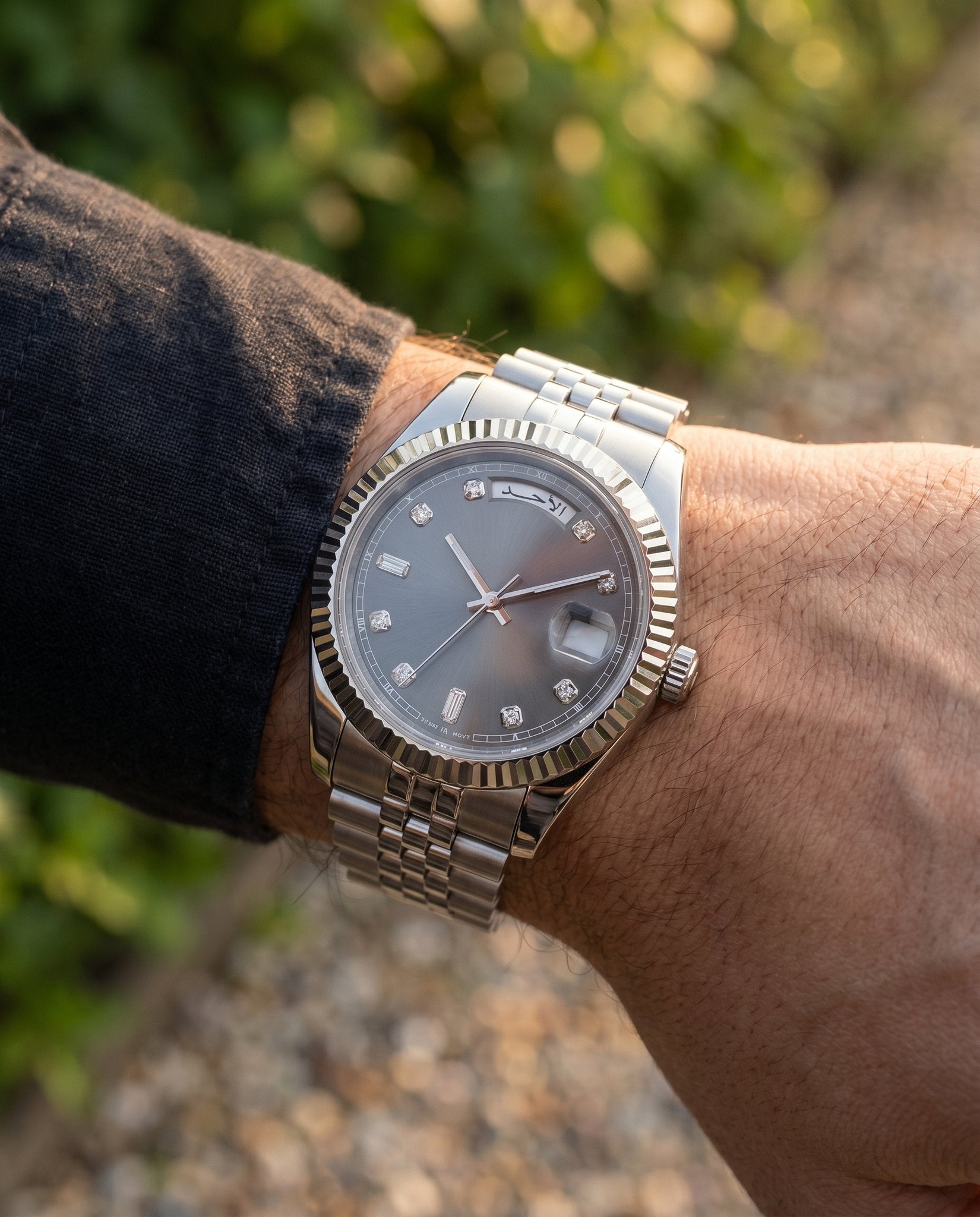 Day Mod – White Gold · Grey Dial – 40mm – Automatic - on-wrist lifestyle