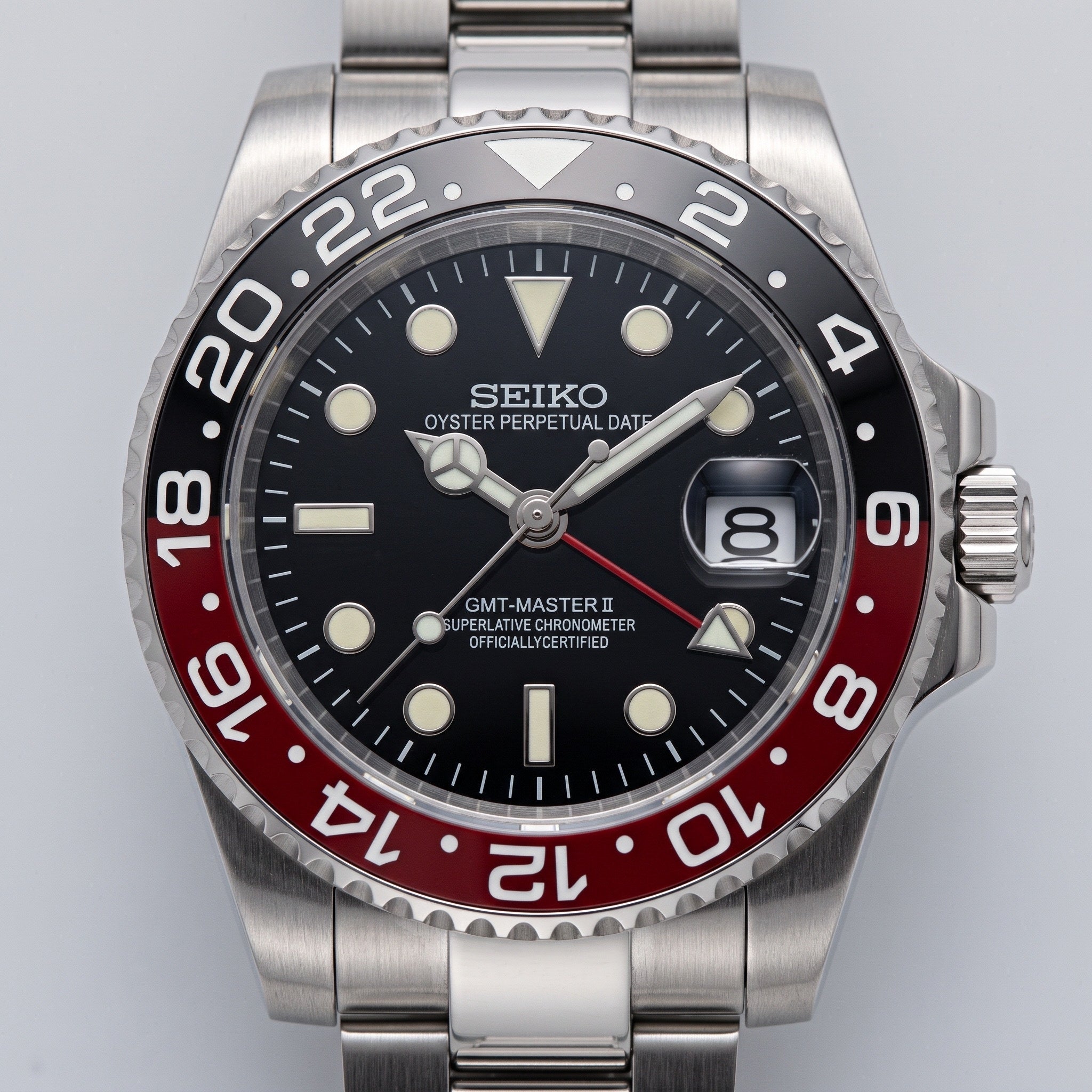 GMT Mod – Steel · Black-Red Bezel – 40mm – Automatic GMT – dial detail