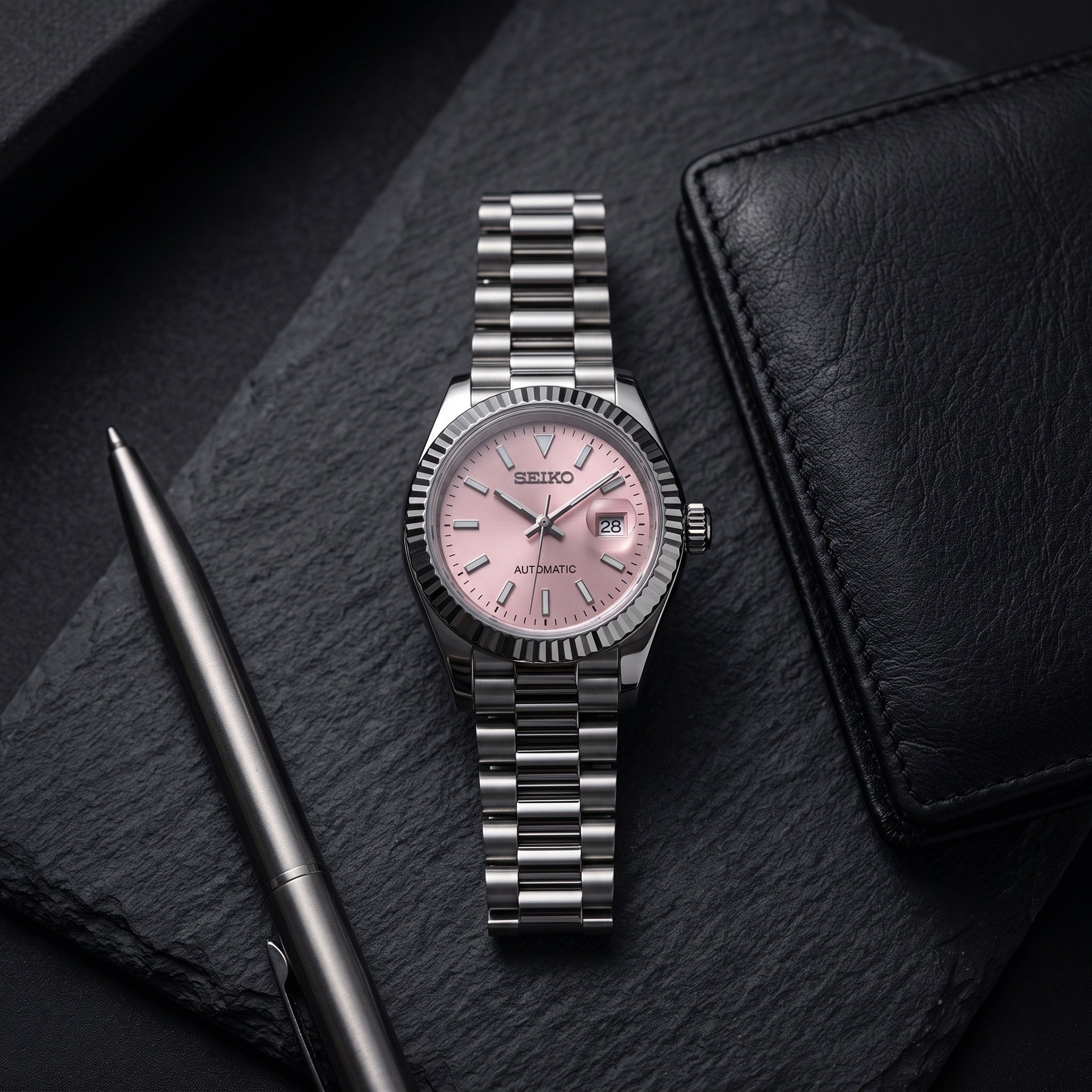 Lady Mod – Steel · Pink Dial · President – 28mm – Automatic – lifestyle flat lay