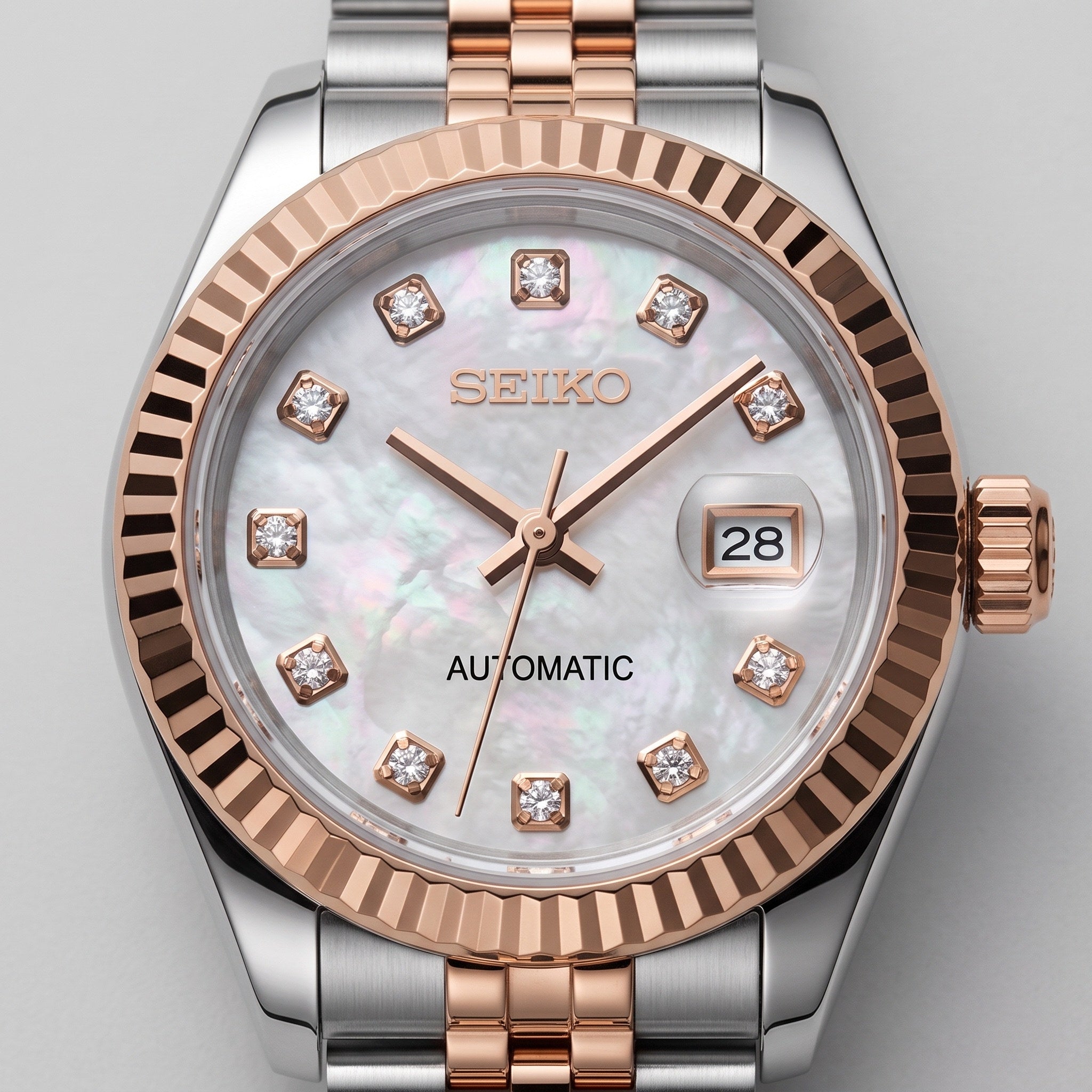 Lady Mod – Two-Tone Rose Gold · White MOP Dial – 28mm – Automatic – dial detail