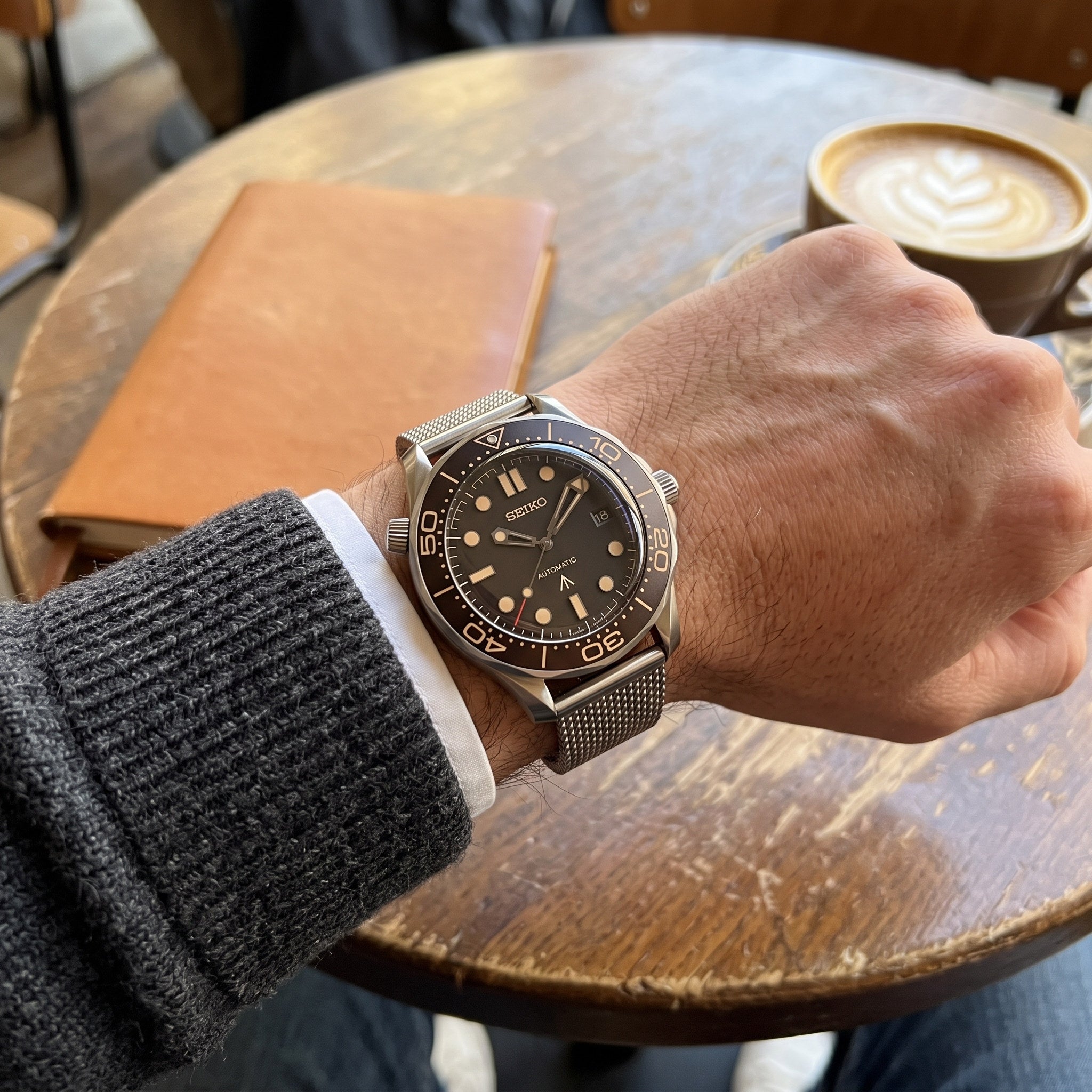 Moon Mod – Brown Gradient Diver · Mesh – 42mm – Automatic – on-wrist view