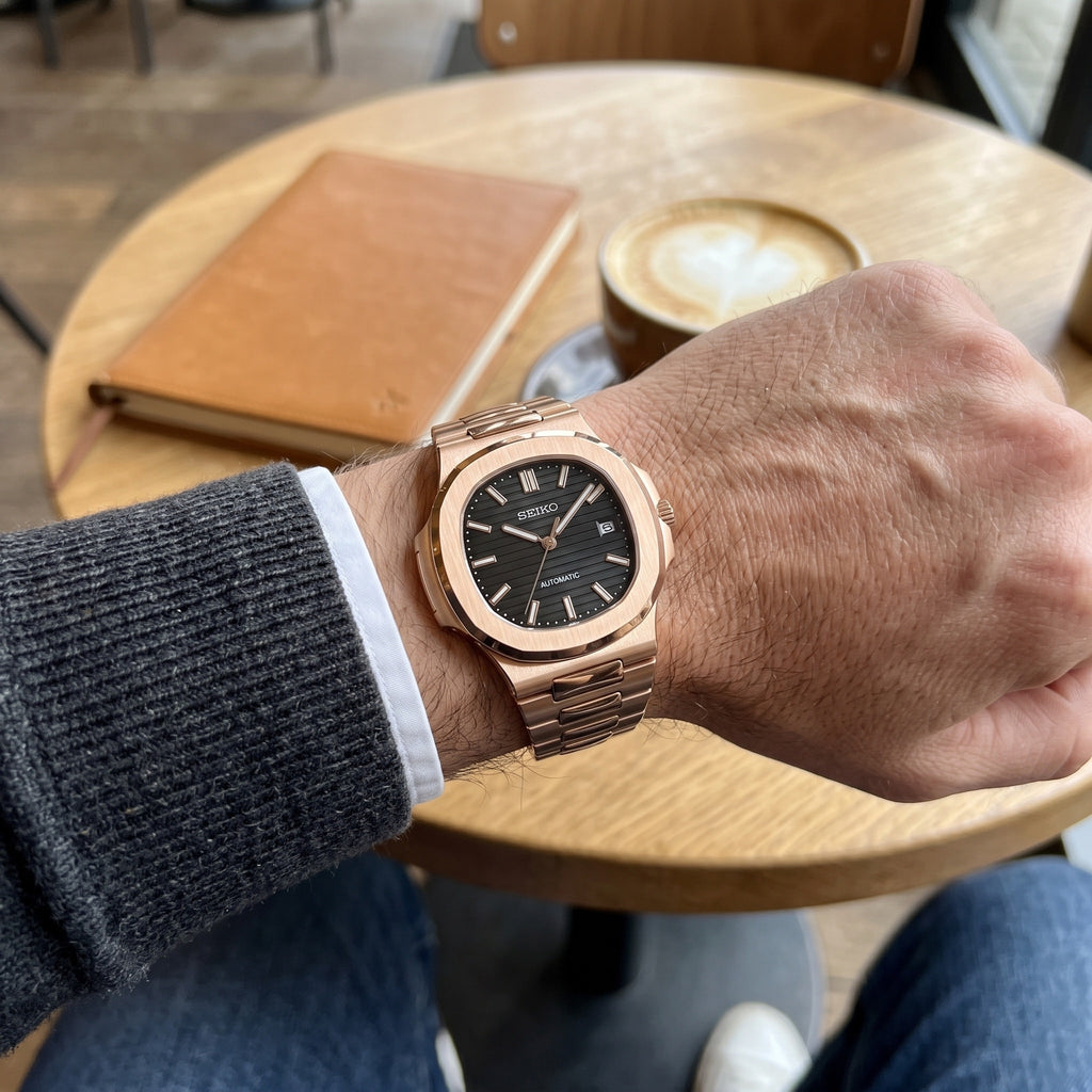 Naut Mod – Rose Gold · Black Dial – 41mm – Automatic – on-wrist view