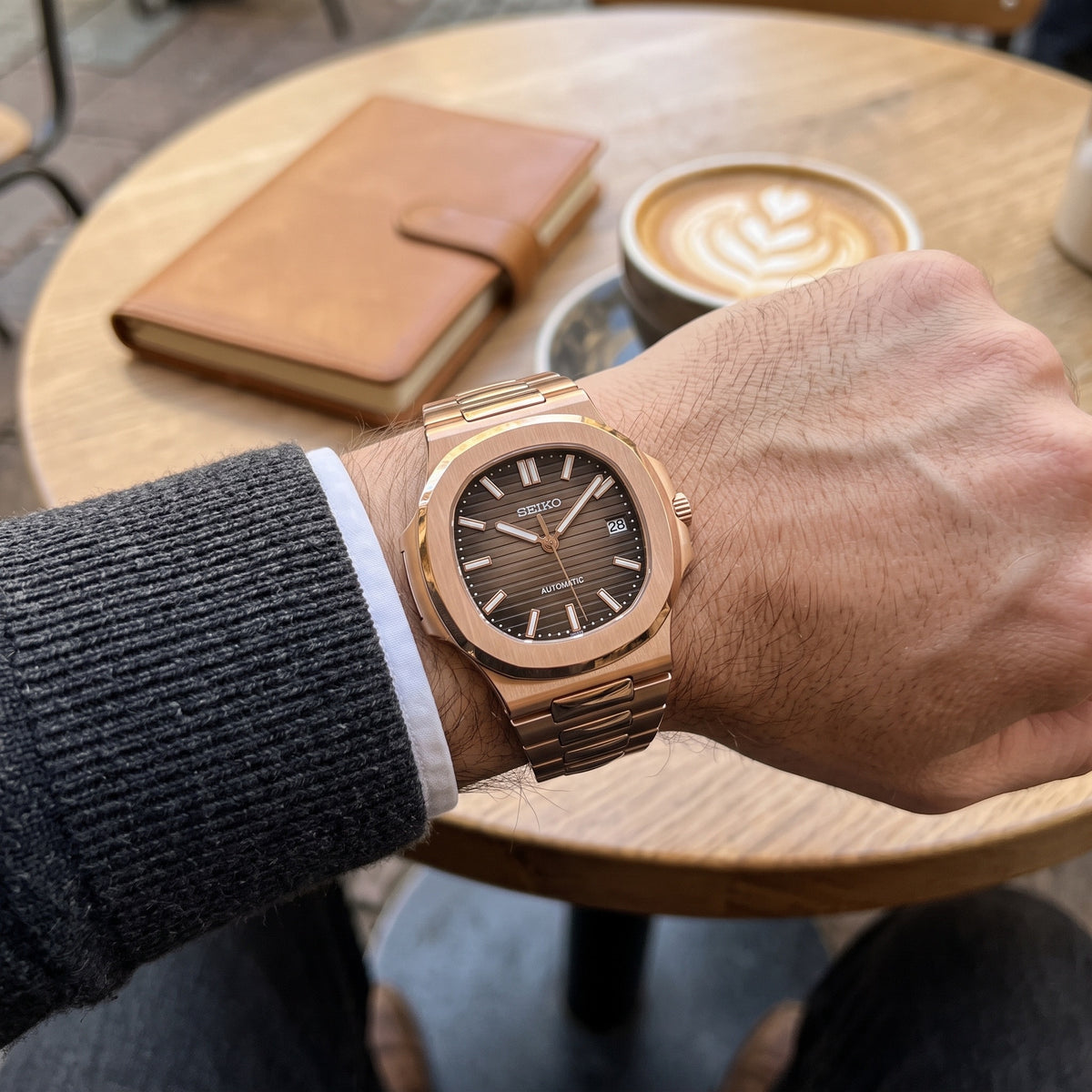 Naut Mod – Rose Gold · Brown Dial – 41mm – Automatic – on-wrist view