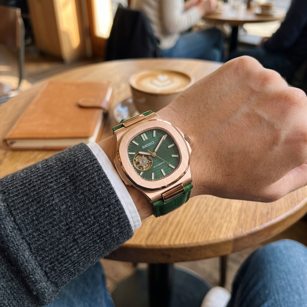 Naut Mod – Rose Gold · Green Open-Heart · Leather – 41mm – Automatic – on-wrist view