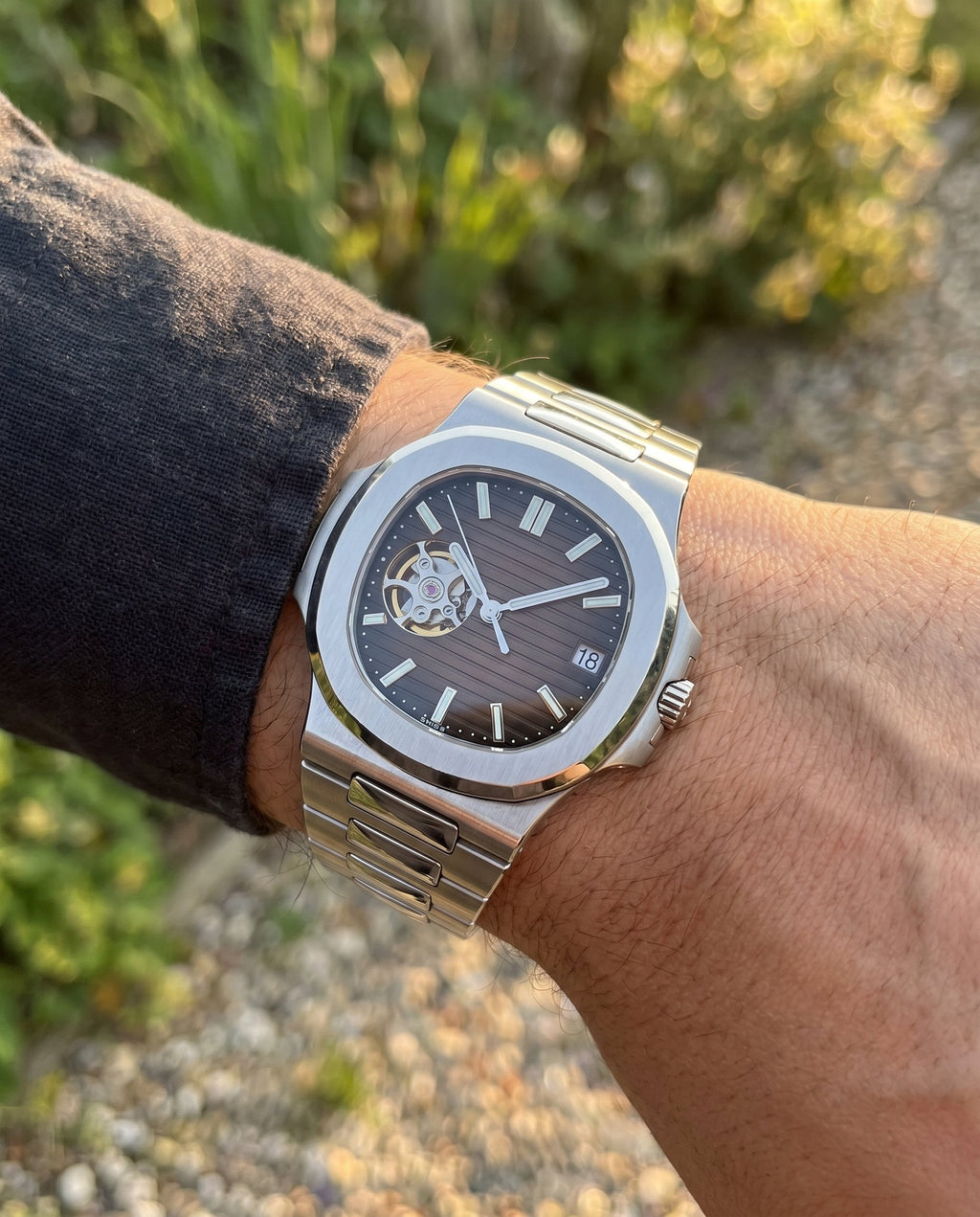 Naut Mod – Steel · Brown Open-Heart Dial – 41mm – Automatic - on-wrist lifestyle