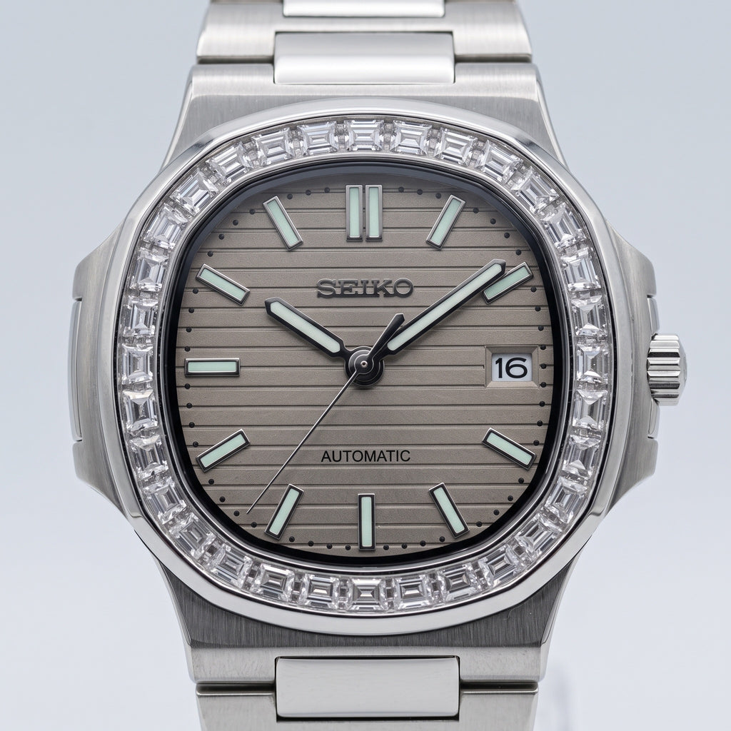 Naut Mod – Steel · Diamond Bezel · Grey Dial – 41mm – Automatic – dial detail