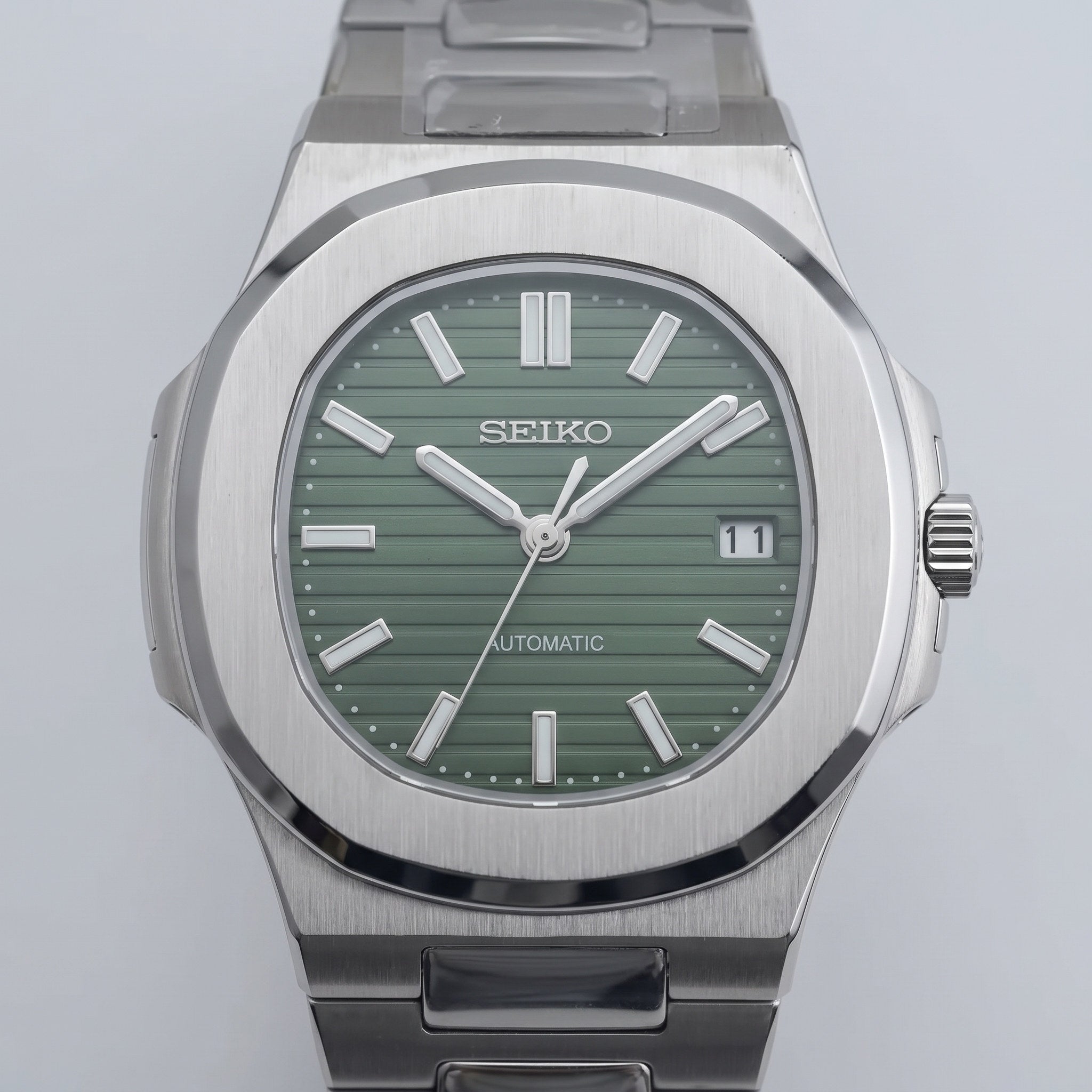 Naut Mod – Steel · Green Dial – 41mm – Automatic – dial detail