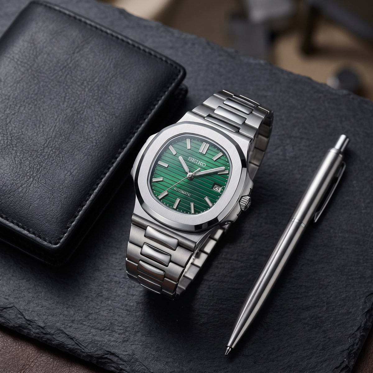 Naut Mod – Steel · Green Dial II – 41mm – Automatic – lifestyle flat lay