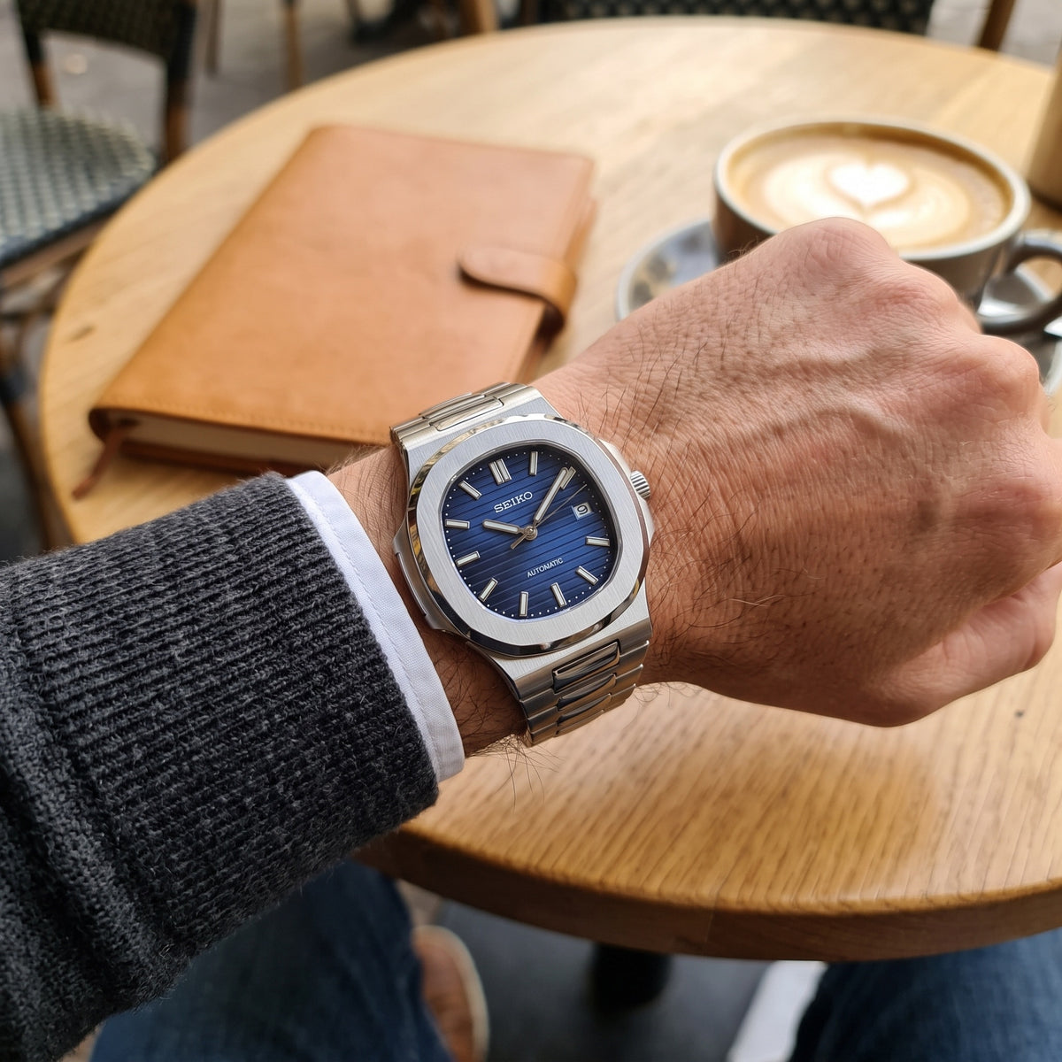 Naut Mod – Steel · Royal Blue Dial – 41mm – Automatic – on-wrist view