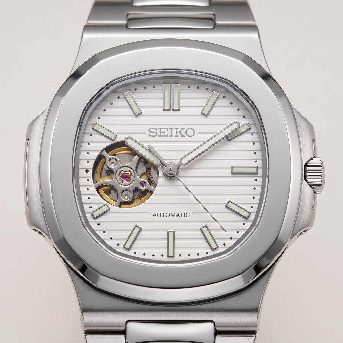 Naut Mod – Steel · White Open-Heart Dial – 41mm – Automatic – dial detail