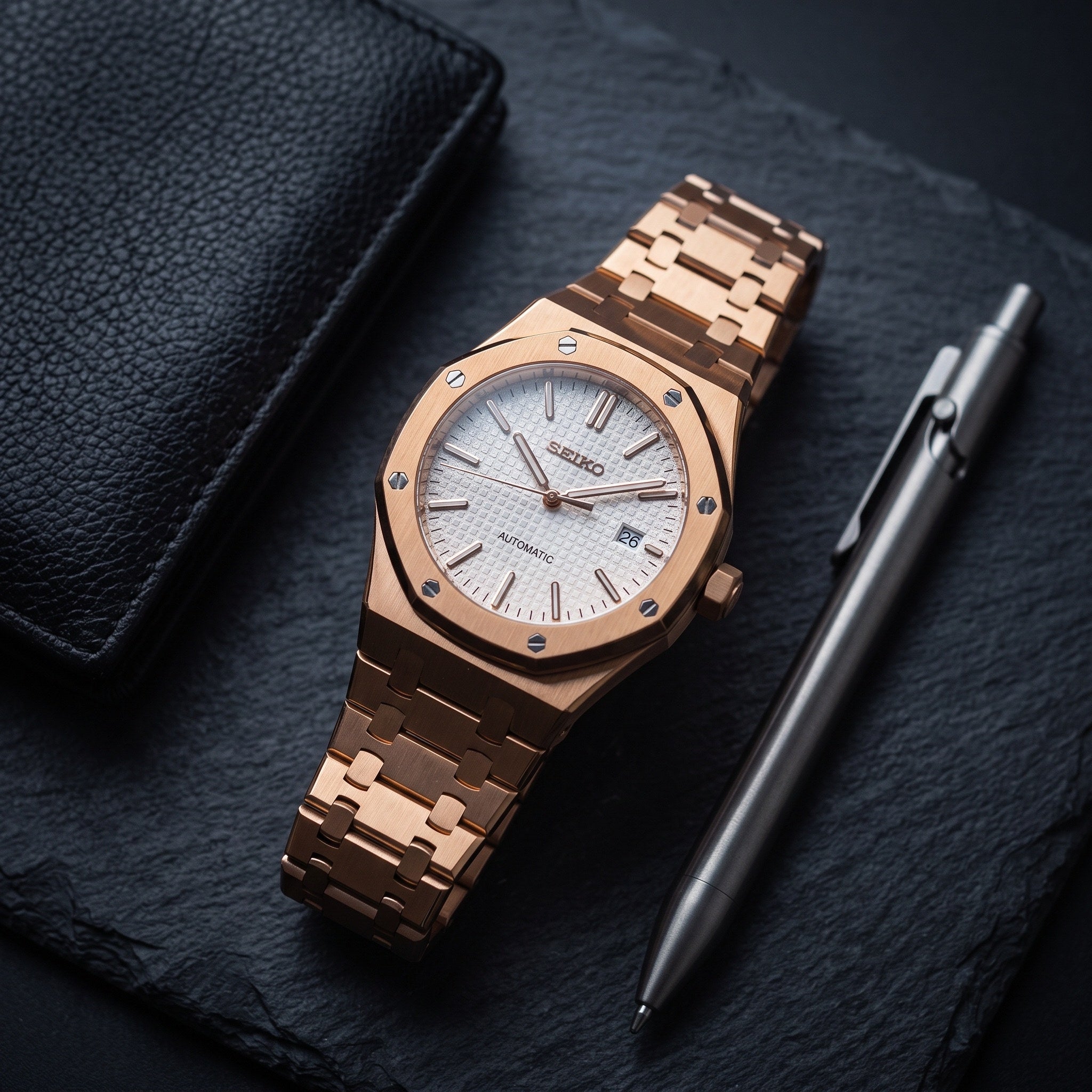 Oak Mod – Rose Gold · White Dial – 41mm – Automatic – lifestyle flat lay