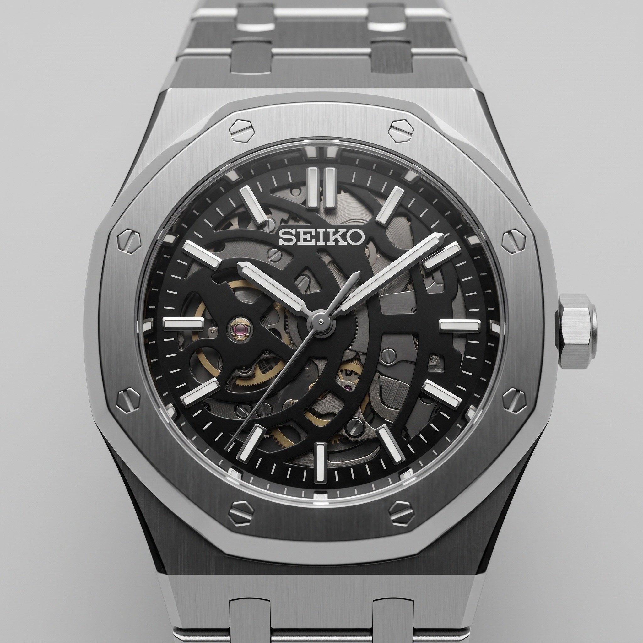 Oak Mod – Steel · Black Skeleton Dial – 41mm – Automatic – dial detail