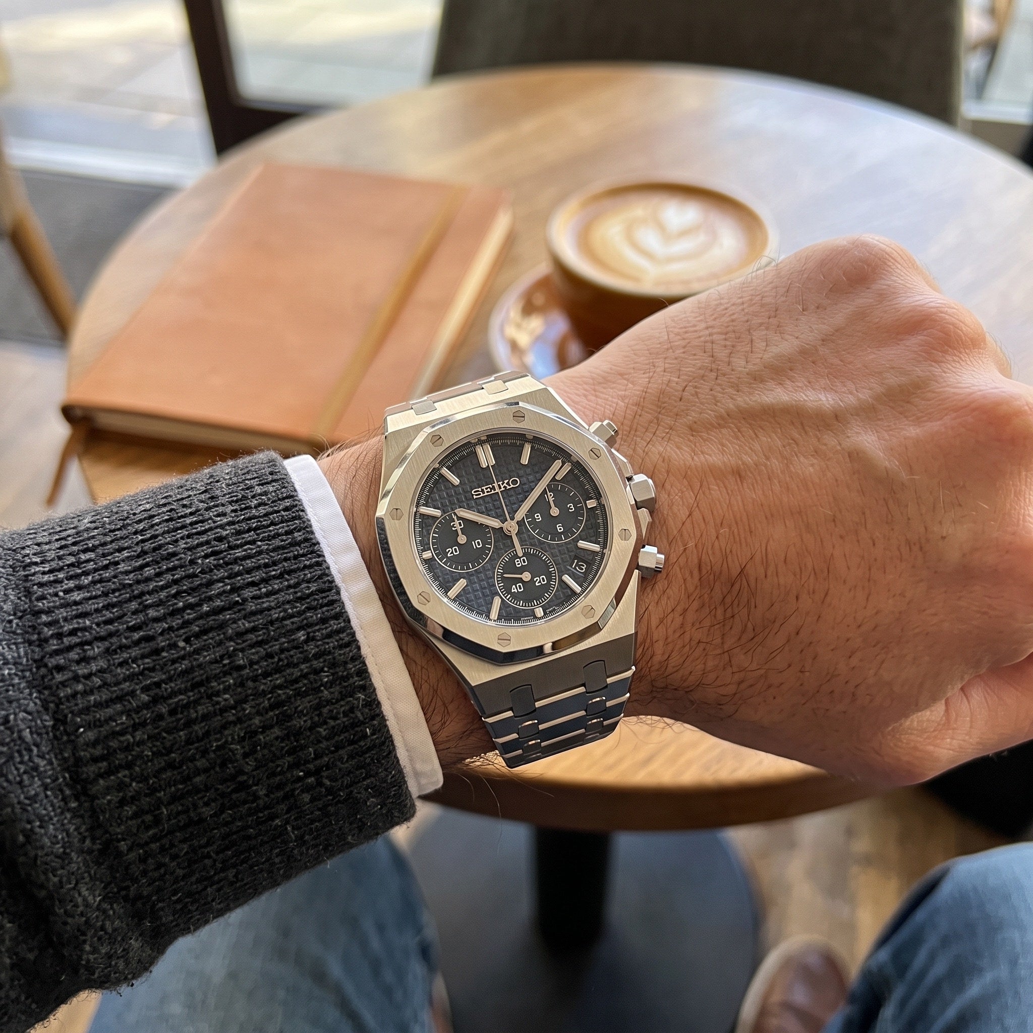 Oak Mod – Steel · Blue Chronograph II – 41mm – Chronograph – on-wrist view
