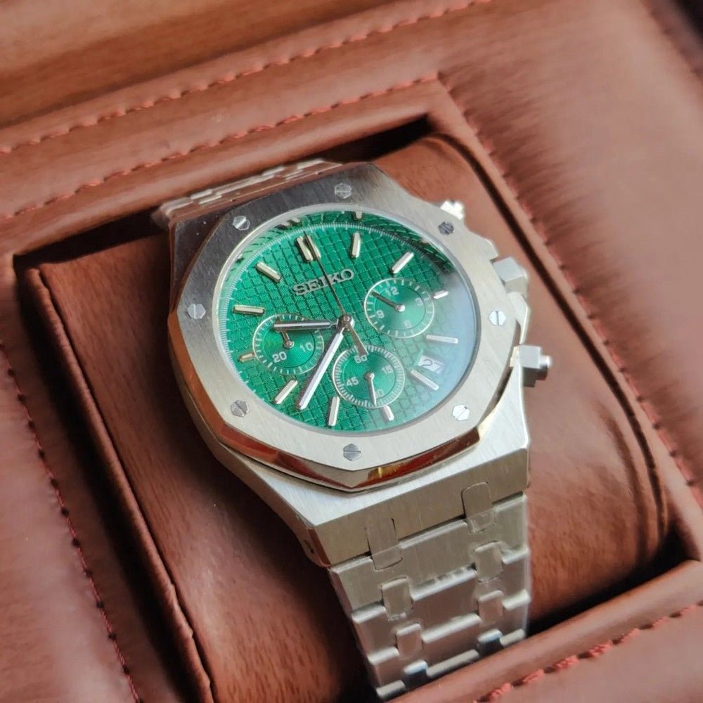 Oak Mod – Steel · Green Tapisserie Chronograph – 41mm – Chronograph — with Seiko logo