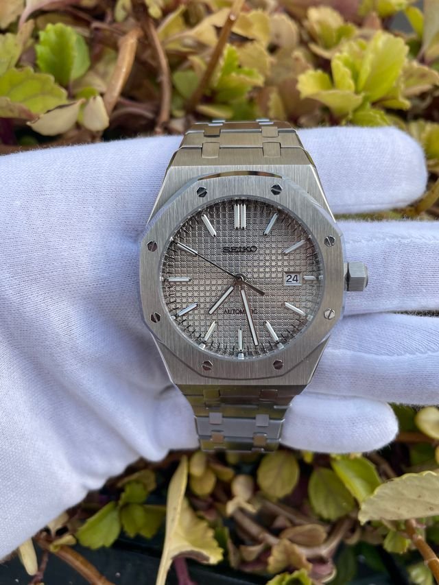 Oak Mod – Steel · Grey Tapisserie Dial – 41mm – Automatic - with Seiko logo