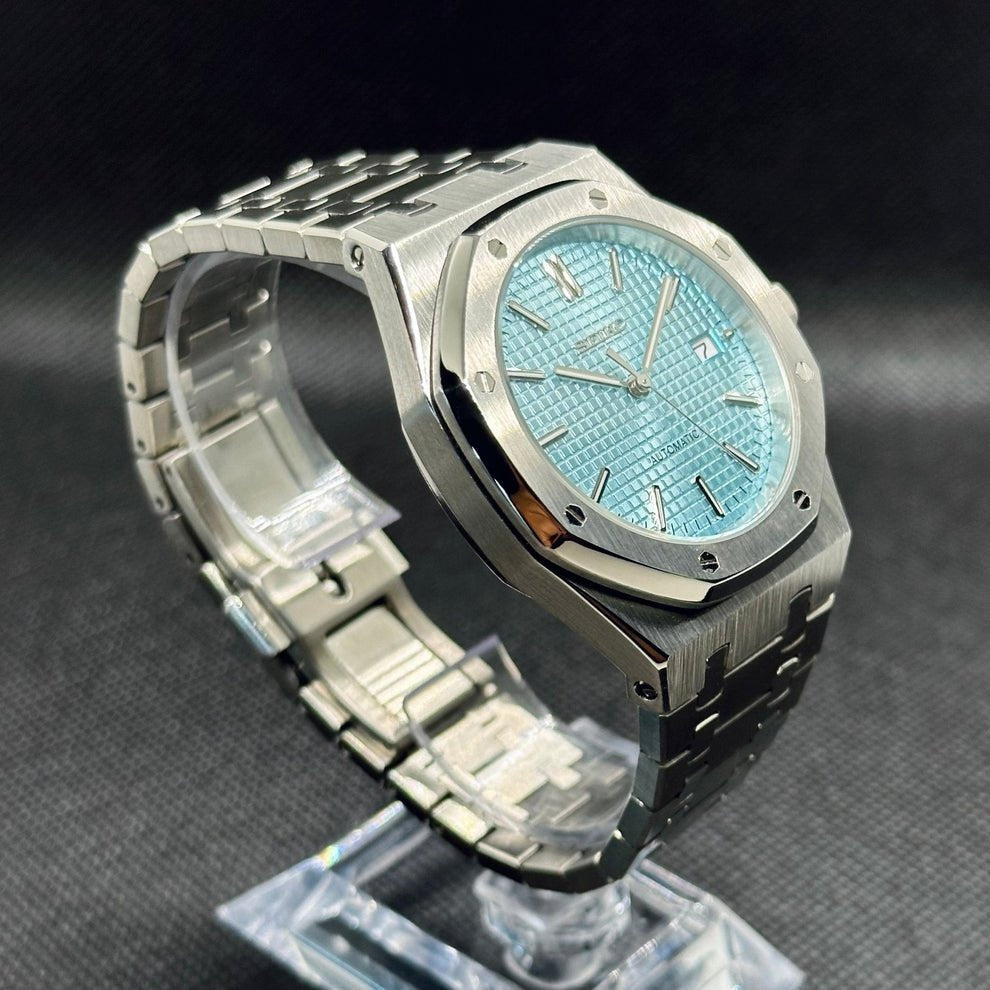 Oak Mod – Steel · Light Blue Chronograph – 41mm – Chronograph — with Seiko logo