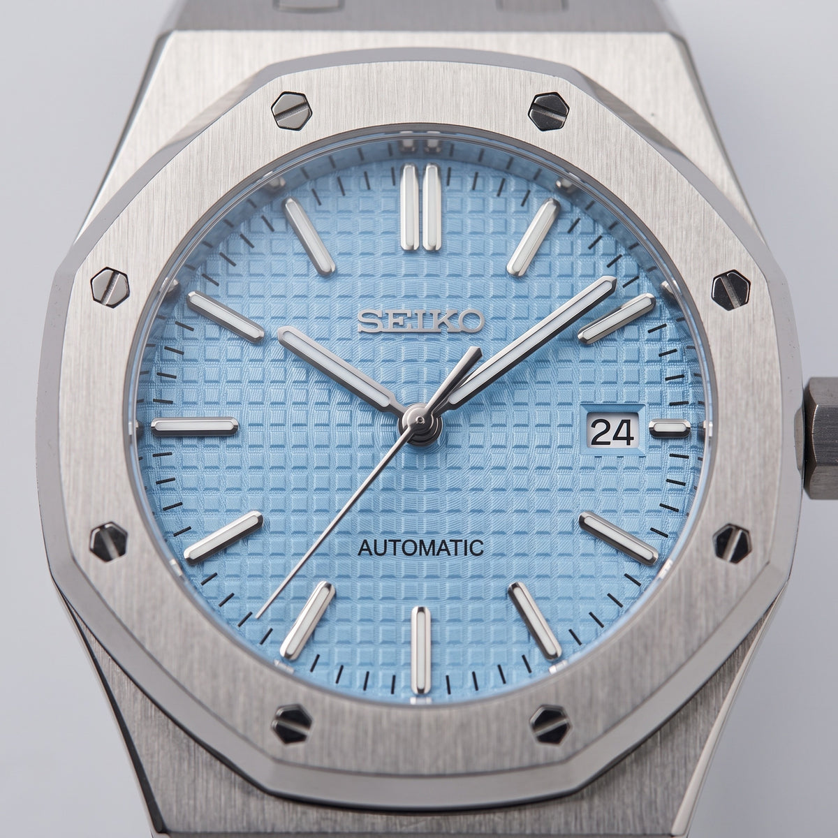 Oak Mod – Steel · Light Blue Dial · Rubber – 41mm – Automatic – dial detail