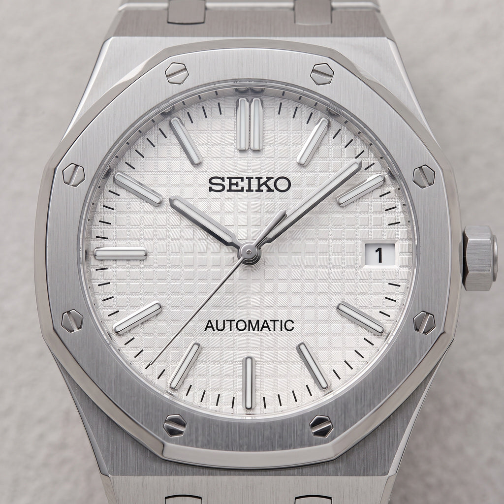 Oak Mod – Steel · White Tapisserie Dial – 41mm – Automatic – dial detail