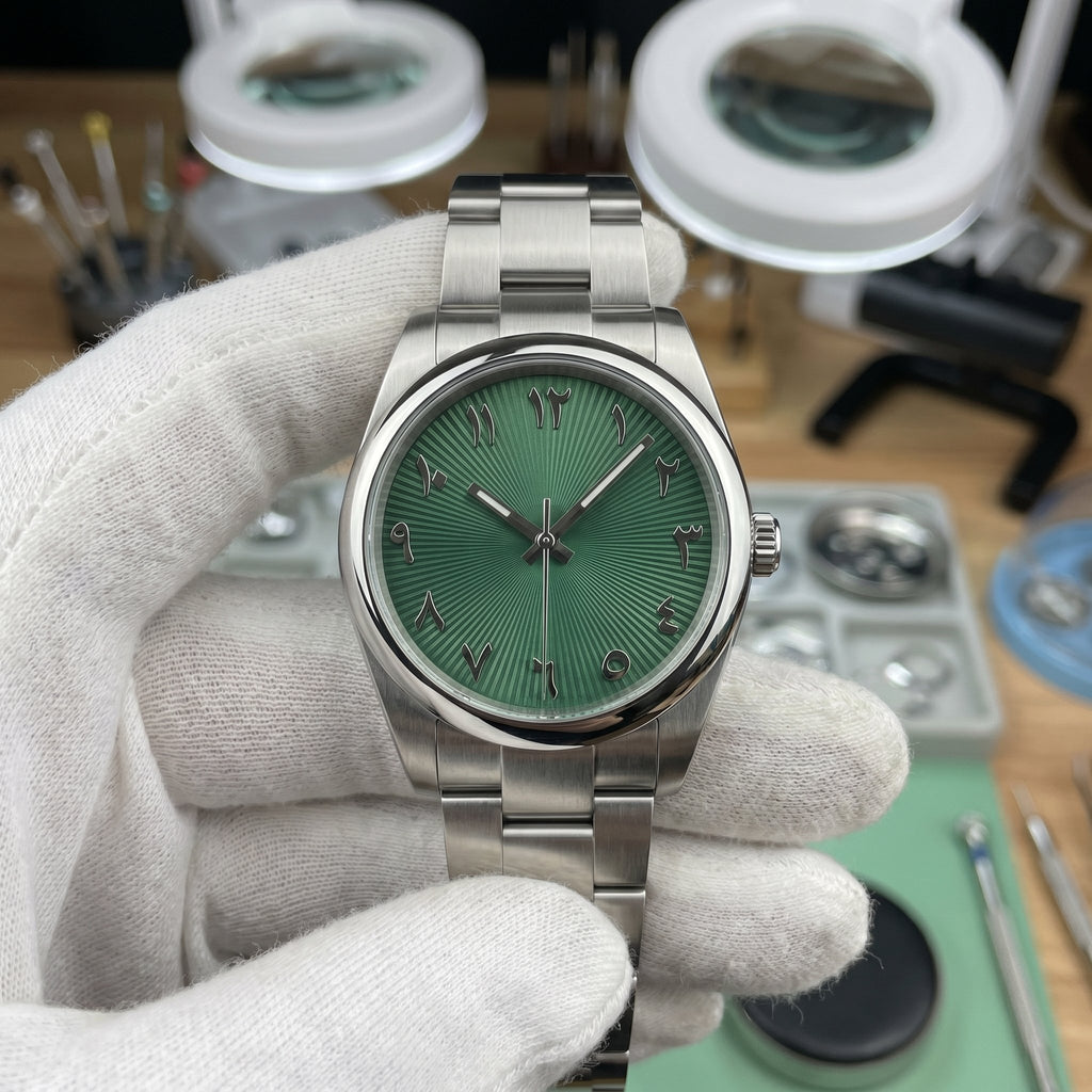 Oyst Mod – Green Dial – 39mm – Automatic - close-up detail