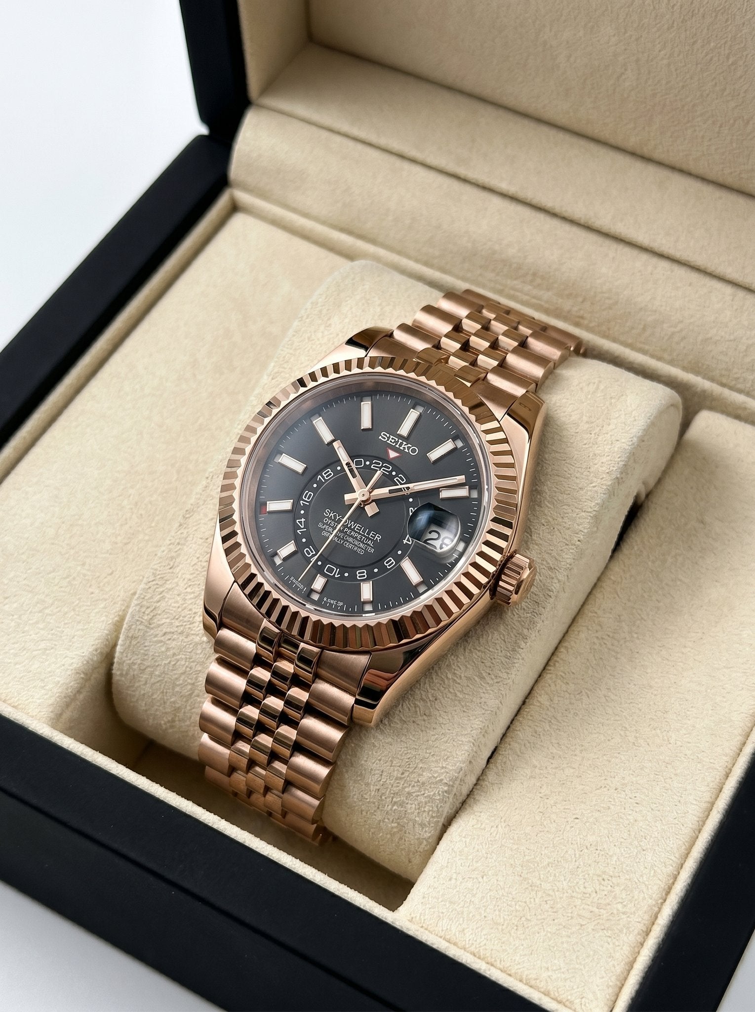 Sky Mod – Two-Tone Rose Gold Black Dial – 41mm – Automatic - in presentation box