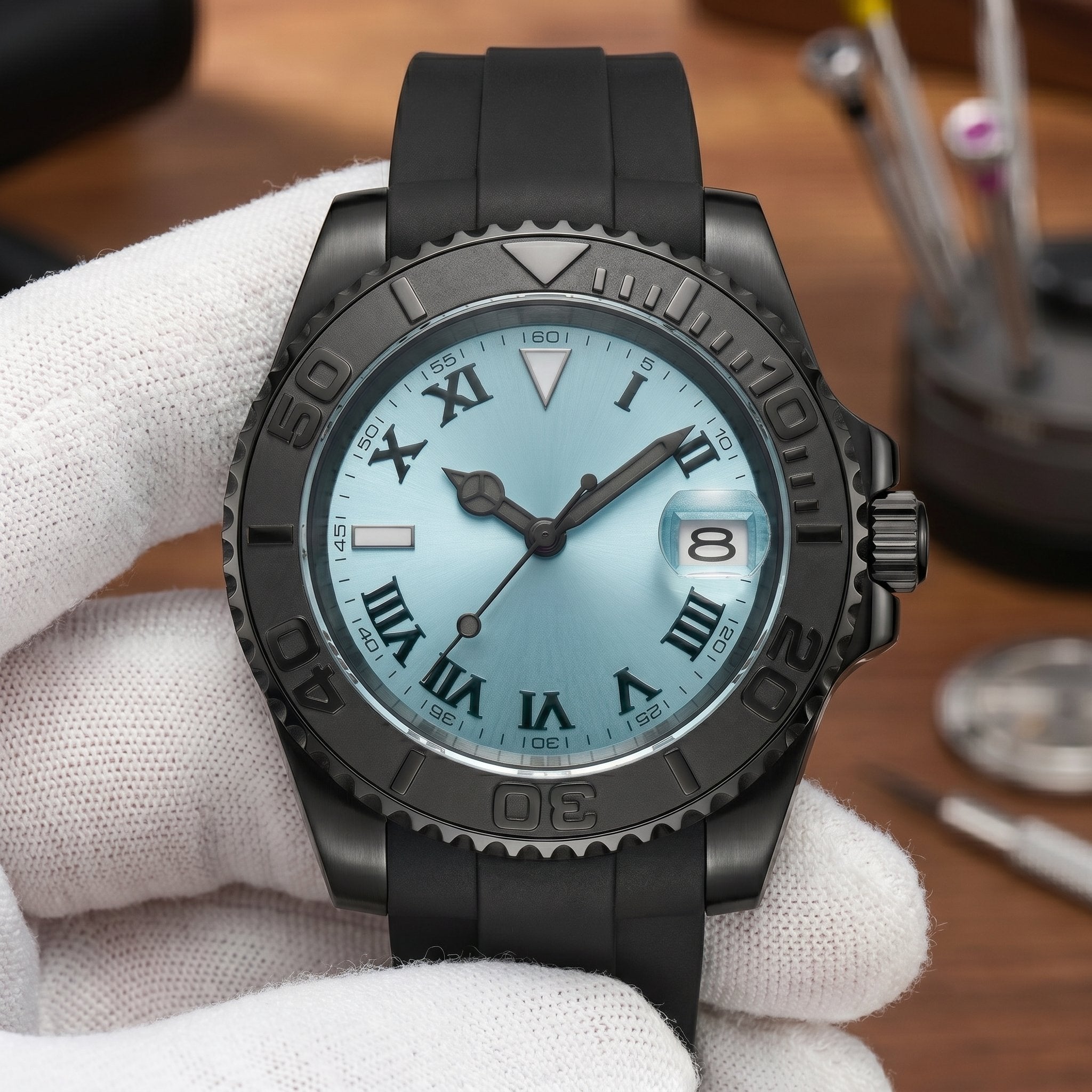 Sub Mod – Black Ice Blue Dial – 40mm – Automatic - close-up detail