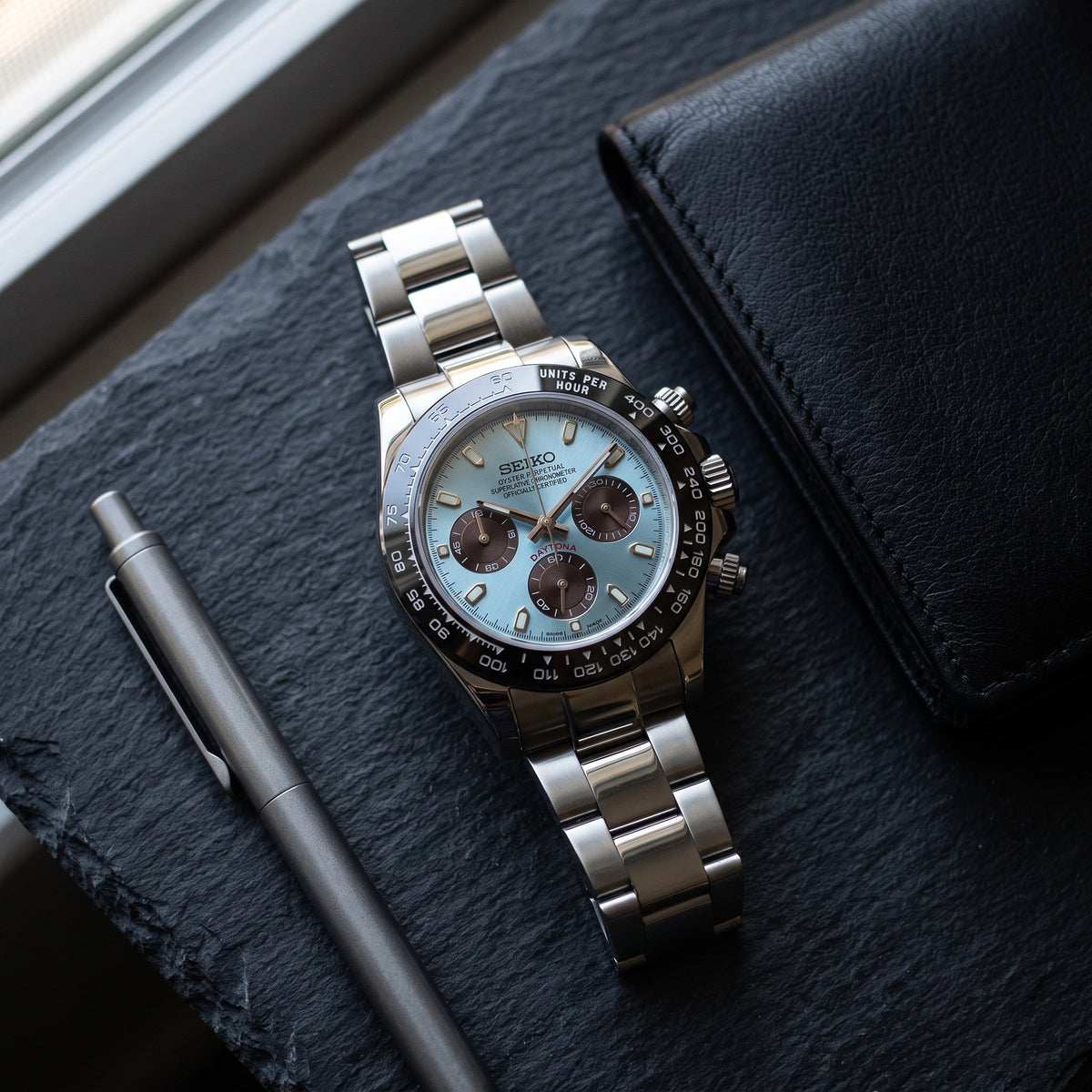Tona Mod – Steel · Abalone Dial – 40mm – Chronograph – lifestyle flat lay