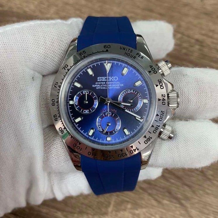 Tona Mod – Steel · Blue Dial · Rubber – 40mm – Chronograph — with Seiko logo