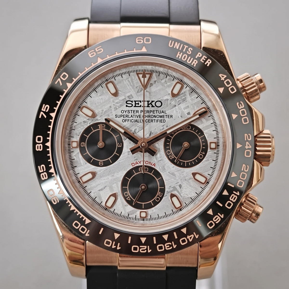Tona Mod – Two-Tone Rose Gold · White Panda Dial – 40mm – Chronograph – dial detail